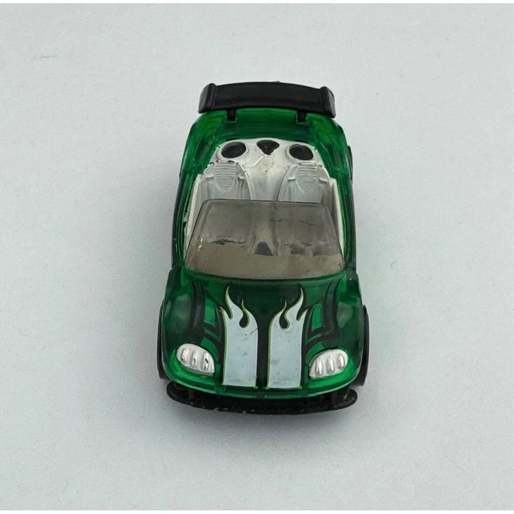 Hot Wheels Trak-Tune 2003 Translucent Green‎ White Flames 143 Diecast Tuner Car